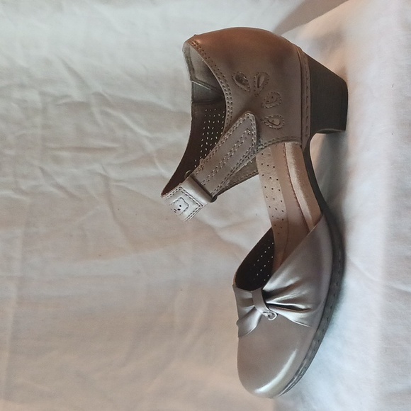 Rockport Cobb Hill collection Abbott 2 pc bow heels - Picture 4 of 12